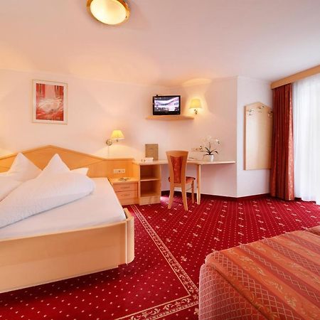 Hotel Alpenblick Pfelders Kültér fotó